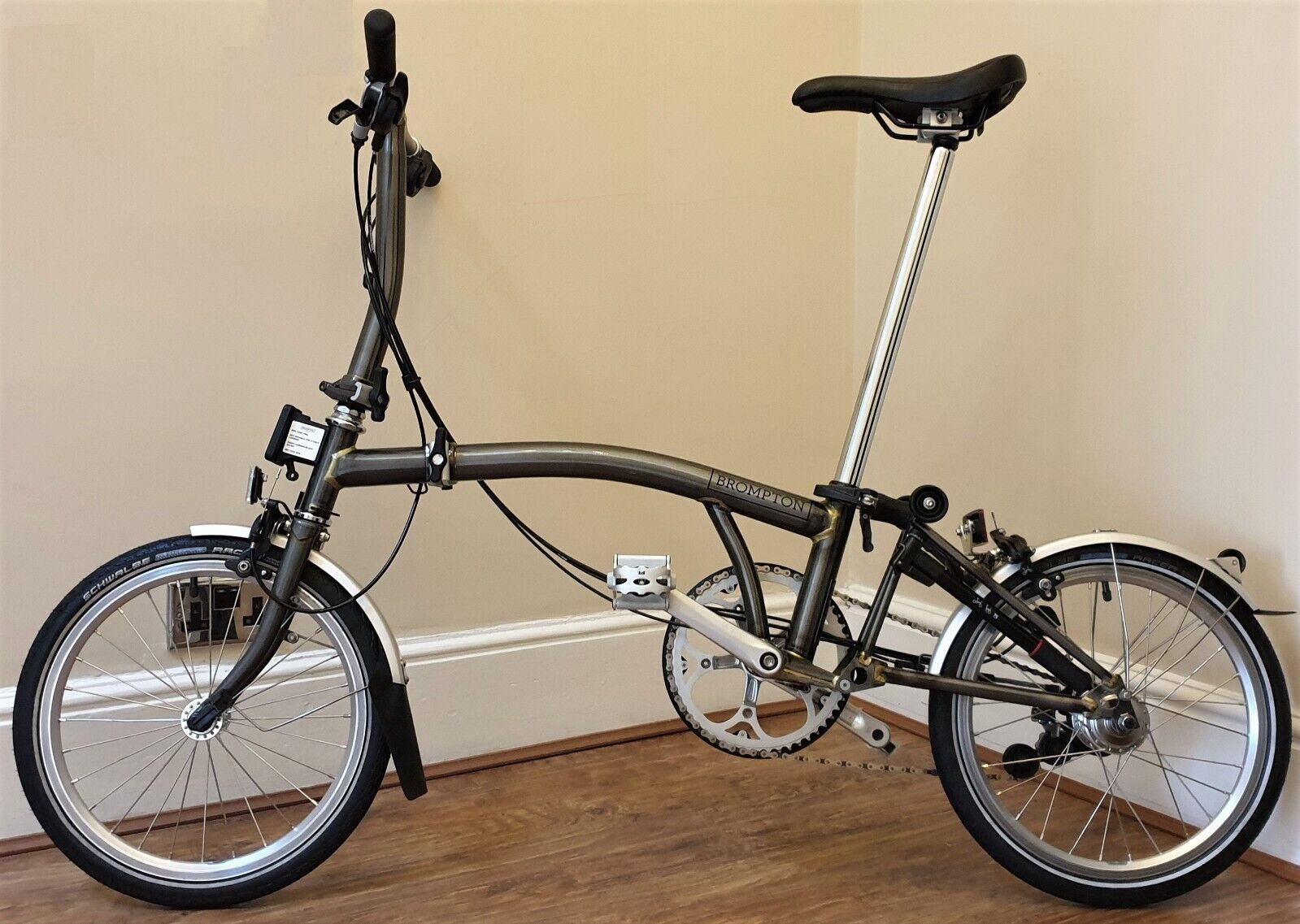 Brompton C-line Explore - Silver Edition - Low handlebars - Black