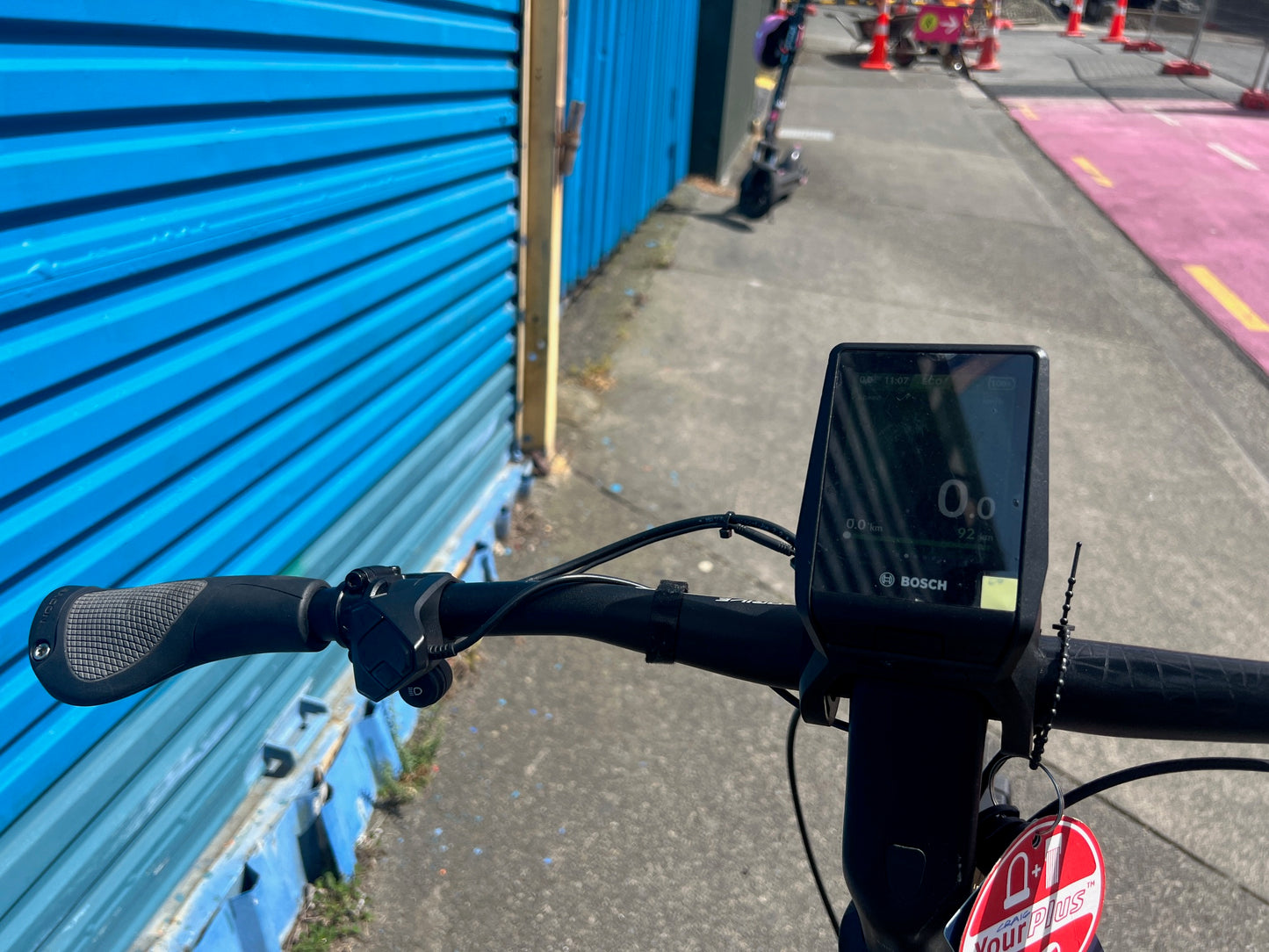 Riese & Muller Nevo 3 Vario 47cm white - Used