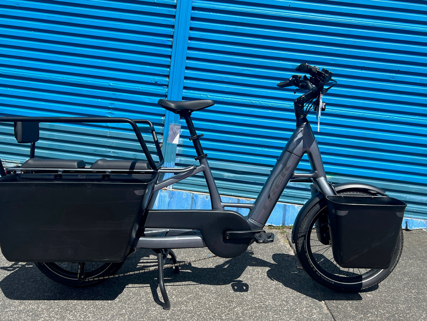 TREK Fetch Family - Used